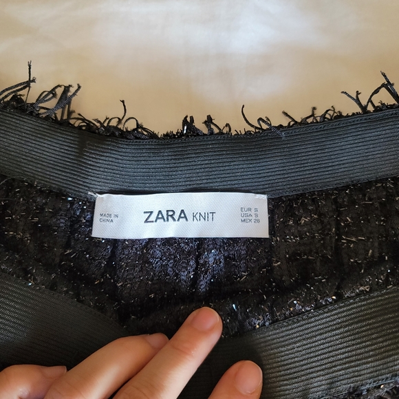 Top - Picture 2 of 3